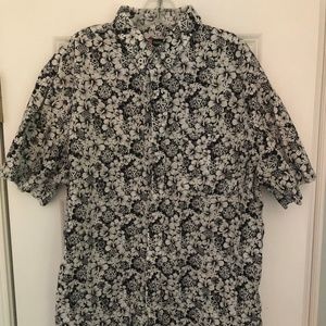 Marvel Arc Reactor Short Sleeve Button Down Shirt